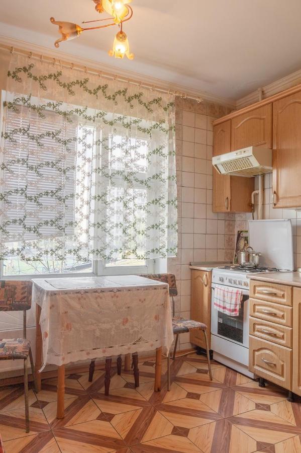 Квартира По Адресу Приозерная 8 Б Оболонь Kiev Dış mekan fotoğraf