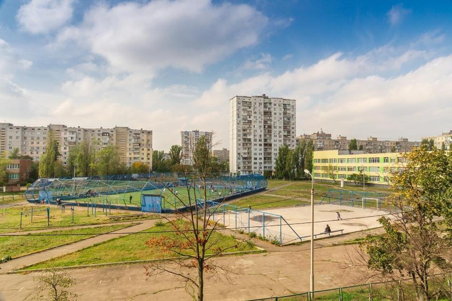 Квартира По Адресу Приозерная 8 Б Оболонь Kiev Dış mekan fotoğraf